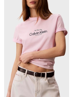 Calvin Klein Pamuklu Regular Fit Logolu Bisiklet Yaka T Shirt LV047F810G8Z6 Bayan T Shirt LV047F810G 8z6