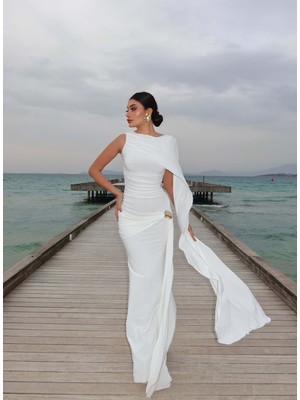 Esra Helvacı Eh Collection Pelerin Detaylı Drapeli Uzun Elbise