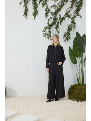 Aker Siyah Etek Ucu Büzgülü Ceket