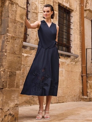 Unique Denim Kumaş Nakış Detaylı Yelek