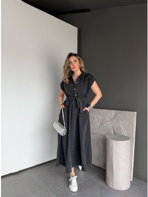 Qimya Butik Egzotik Asortik Kadın Göğsü Dantel Işli Aykol Düğmeli Polo Yaka Beli Lastikli Eskitme Kumaş Uzun Elbise