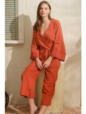 Pileli Store  Kısa Kol V Yaka Cotton Düz Yazlık Kapri Bağlamalı Pijama Takımı