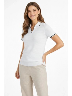 Pileli Store Kadın Yazlık Dokuma Triko Tişört Düğmesiz Polo Yaka Kısa Kol T-Shirt - Beyaz