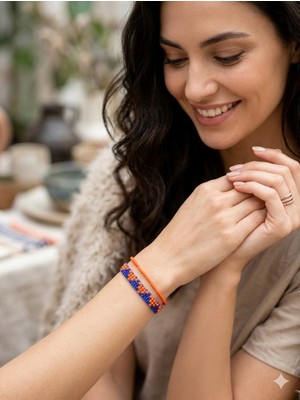 Sanatçı Yuvası Kadın Kooperatifi Bileklik