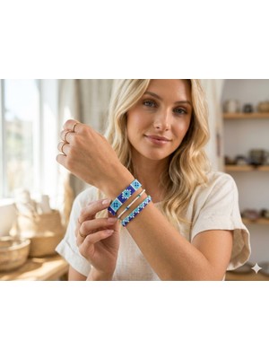 Sanatçı Yuvası Kadın Kooperatifi Bileklik