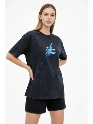 Pileli Store Kadın Asit Yıkamalı Oversize Tişört - Siyah