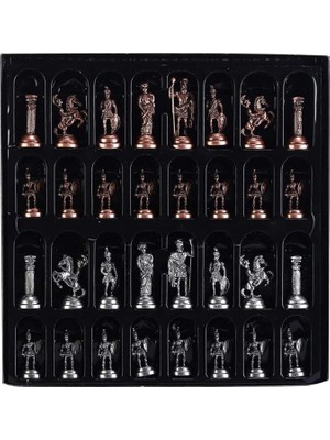 Orta Boy Metal Roma Satranç Taşı Antik