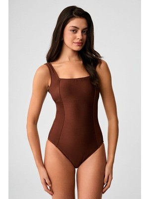 Kom Kadın Düz Renk Kare Yaka Dokulu Kumaşlı Kaplı Toparlayıcı Mayo