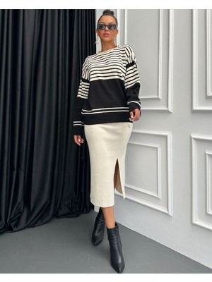 Moda Morfo Bisiklet Yaka Çizgili Etekli Triko Takım  -Krem