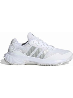 Adidas Gamecourt 2 W Beyaz Kadın Yürüyüş Ayakkabısı Hafif ve Esnek Taban Tipi ile Konforlu Tasarım KI0789