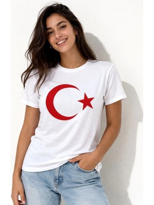 Pileli Store Kadın T-Shirt Kısa Kol Bisiklet Yaka Ay Yıldız Bayrak Baskılı Tişört - Beyaz