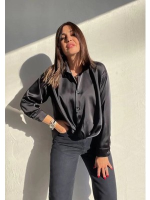 Lustrin Siyah Saten Gömlek Önü Büzgülü