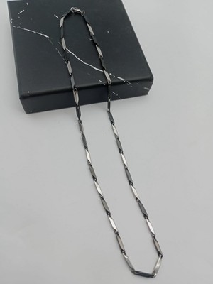 Akın Trend Gümüş-Siyah Zincir Model Erkek Çelik Kolye