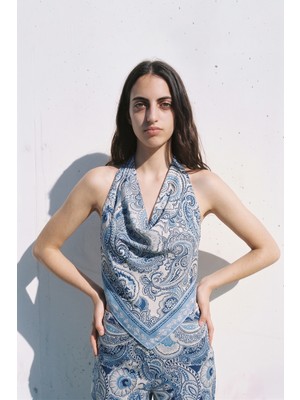 Quzu Degaje Yaka Şal Desenli Bluz Mavi