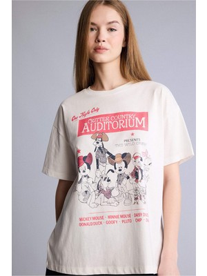 DeFacto %100 Pamuk Disney Mickey & Minnie Oversize Bisiklet Yaka Baskılı Kısa Kollu Tişört H6817AX26SM