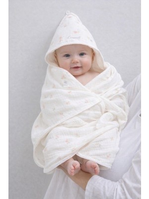Caramell %100 Organik Pamuklu Banyo Seti ( Muslin Havlu, Kapüşonlu Havlu ,1 Adet Kese 2566 2548