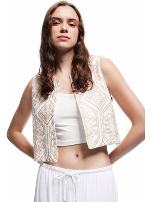 Koton Pamuklu Etnik Desenli Nakış Detaylı Brodeli Bisiklet Yaka Crop Yelek