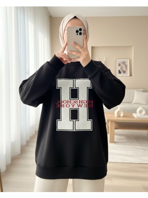 Moda Morfo Önü Nakışlı Bisiklet Yaka Sweat Tunik -Siyah