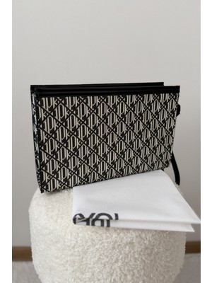 Siyah Desenli Clucth Çanta