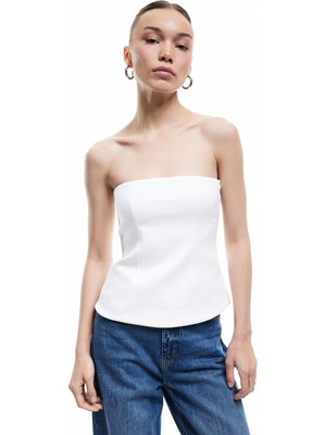 Koton Pamuklu Kolsuz Slim Fit Peplum Straplez Bluz