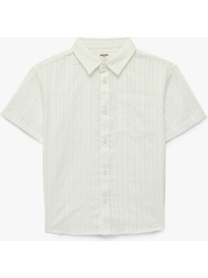 Koton Pamuklu Kısa Kollu Klasik Yaka Düğmeli Çizgili Gömlek