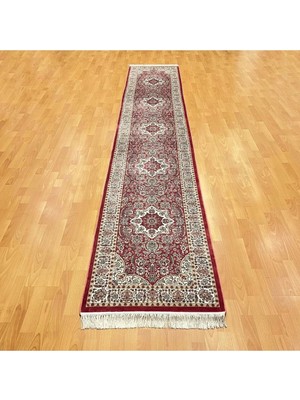 Mevlana Bazaar Nain 80 x 400 Ipek Yolluk