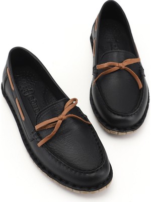 Gönderi(r) Kadın Siyah  Fiyonklu Hakiki Deri Comfort Loafer