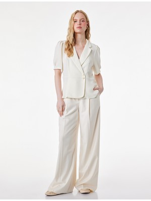 Koton Regular Fit Düğmeli Kısa Kollu Kruvaze Yaka Gömlek