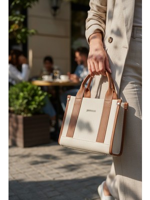 Enoch Kadın Bej El Çantası Kanvas Dokulu Taba Şeritli ve Minimalist Kare Formlu Tote Çanta