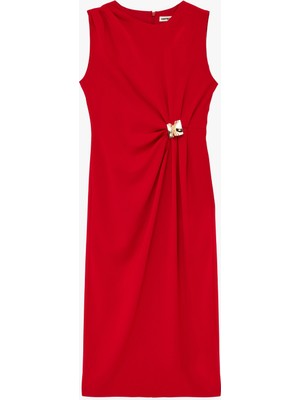 Koton Krep Kumaş Aksesuarlı Drapeli Kolsuz Bisiklet Yaka Uzun Elbise