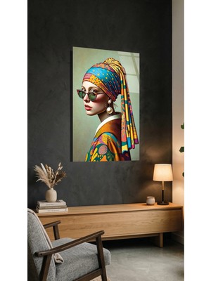 Inci Küpeli Kız Modern Art Cam Tablo 4mm Temperli, Premium Uv Baskılı Kırılmaz Duvar Tablosu
