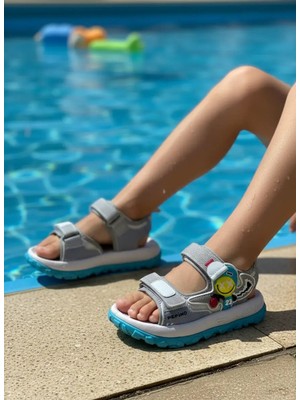 Pepino 2208 Anatomik Erkek Çocuk Işıklı Rahat Sandalet