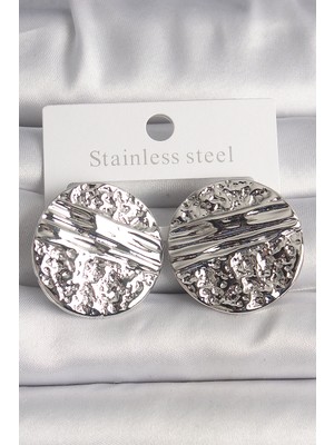 Ugrx Pirinç Gümüş Renk Işlemeli Daire Plaka Model Kadın Küpe