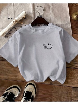 Punix Büyük Beden Özel Tasarım Gülücük Emoji Baskılı %100 Pamuk Oversize Kadın Battal T-Shirt