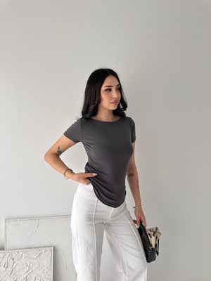 Elaxi Kadın Kısa Kollu Kayık Yaka Buzy Kumaş Tişört