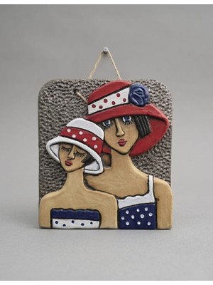 Odmek El Yapımı Seramik Anne & Kız Duvar Süsü 19,5X23 cm