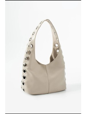 Özüm Çanta Günlük Şık Tasarım Metal Halka Detay Yumuşak Deri Görünümlü Kadın Kol ve Omuz Çanta Ten