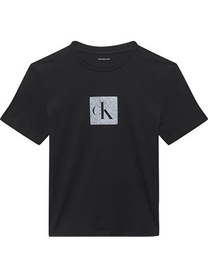 Calvin Klein Kadın Ss Classic Monogram Grafik Detaylı T-Shirt