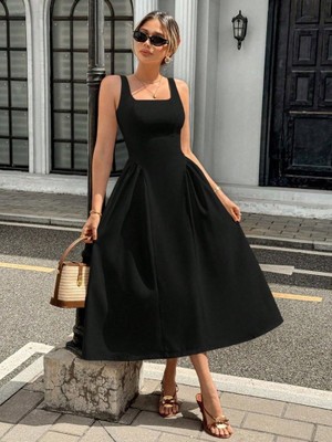 Deridün Yıldız Shoes Kadın Askılı Kare Yakalı Uzun Ithal Krep Elbise