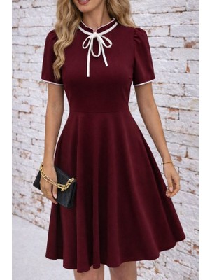 Nidam Butik Kadın Kısa Kollu Yakadan Bağcıklı ve Fırfırlı Midi Janjan Krep Elbise