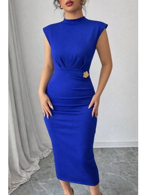 Çamaşır Kenti Kadın Yarı Balıkçı Yaka Kısa Kollu Çicek Aksesuar Detaylı Midi Dalgıç Elbise