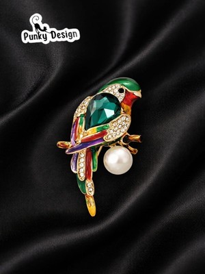 Punky Store Renkli Kuş Figürlü Inci Detaylı Taşlı Broş Vintage Yaka Aksesuarı