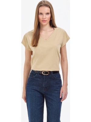 Pierre Cardin Kadın Bej Regular Fit Basic Tişört 50325454-VR011