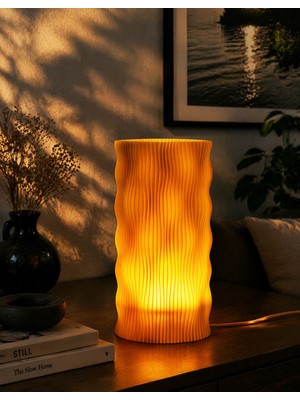 The Shogun Amber Flow – Dekoratif Masa Lambası