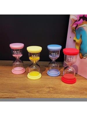 Livenda 15 Dakika Kum Saati