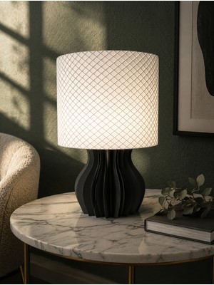 The Shogun Gridora Noir – Dekoratif Masa Lambası