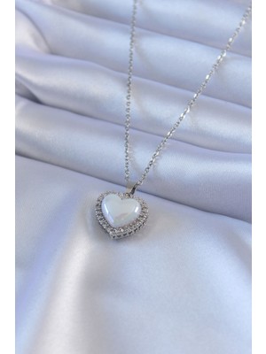 Mrt Teknik 316L Çelik Gümüş Renk Incili Kalp Model Zirkon Taşlı Kadın Kolye