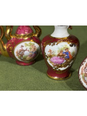 4 cm ve 9 cm Arası Ölçülerde  Limoges Minik Porselen Objeler - 8 Adet