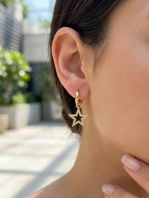 Museum Of You Zirkon Taşlı Yıldız Küpe, Sallantılı, 14K Altın Kaplama Renk, Renk Atma Kararma Yapmaz