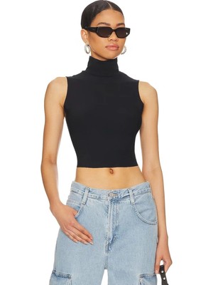 MetuCa Kadın Siyah Balıkçı Yaka Sıfır Kol Çift Katlı Sandy Kumaş Crop Atlet